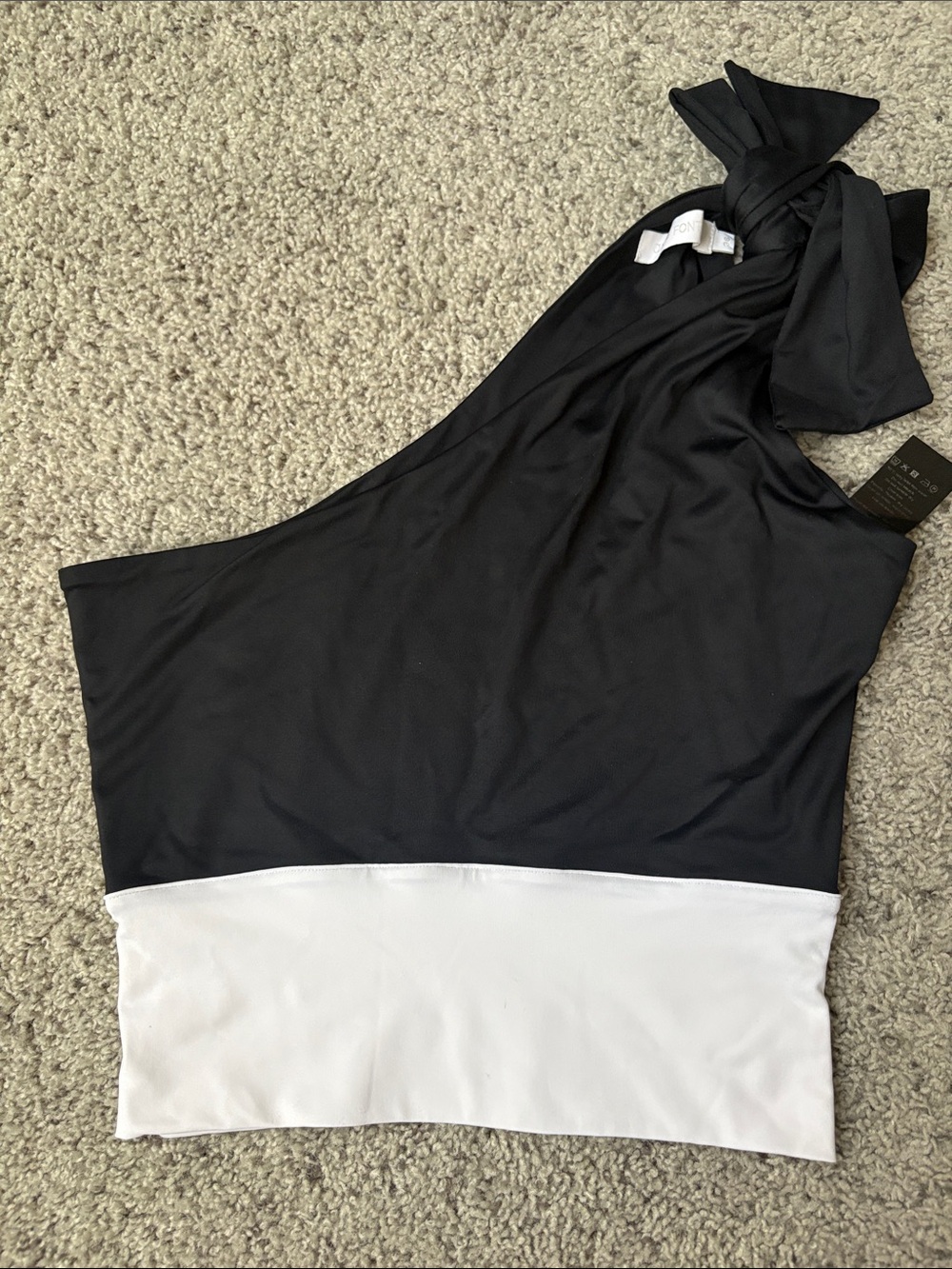 Anne Fontaine Black and White One-Shoulder Bow Tank 36